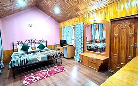 Orchard Retreat Cottage Manali 3*
